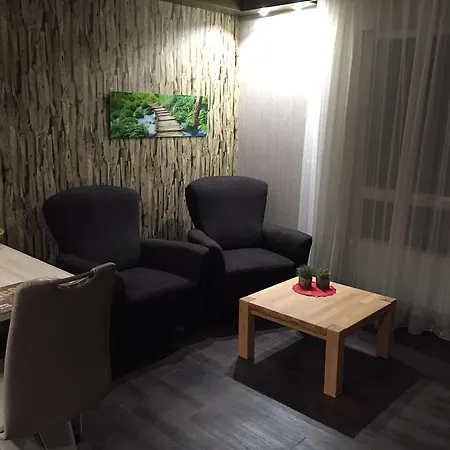 Appartementhaus Vierjahreszeiten * וילינגן